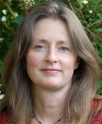 Miriam Darlington